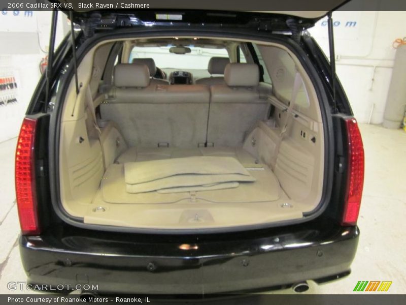  2006 SRX V8 Trunk