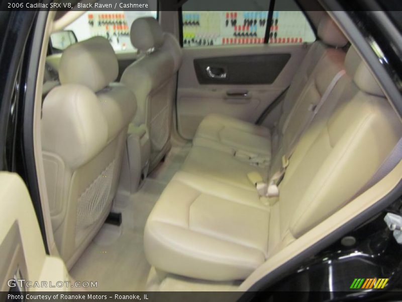  2006 SRX V8 Cashmere Interior