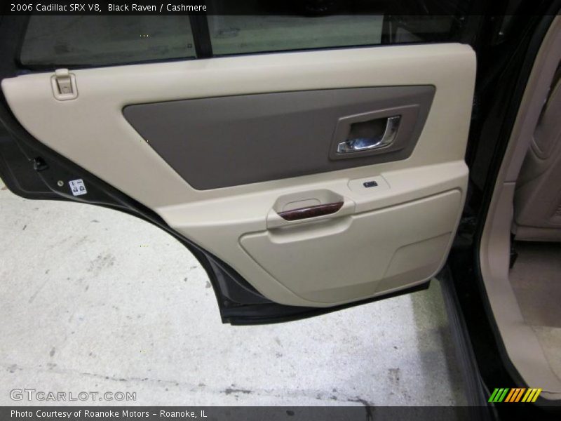 Door Panel of 2006 SRX V8