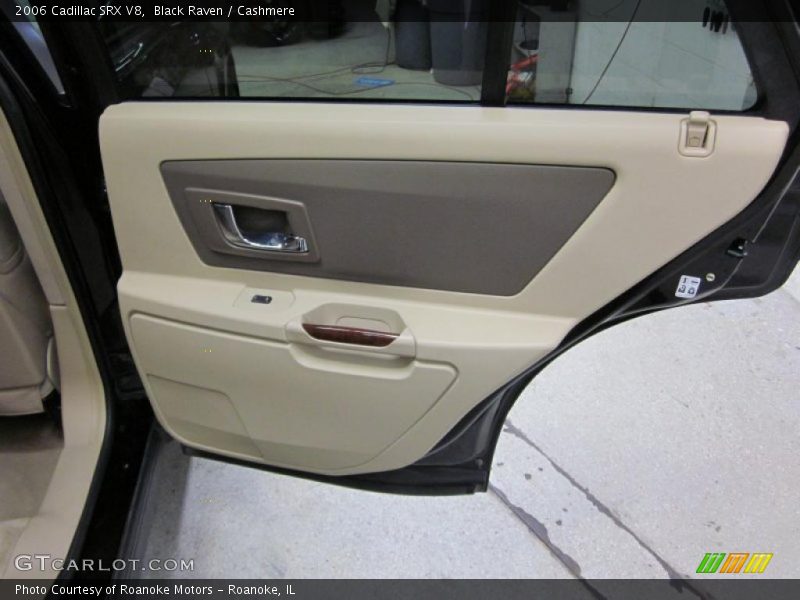 Door Panel of 2006 SRX V8