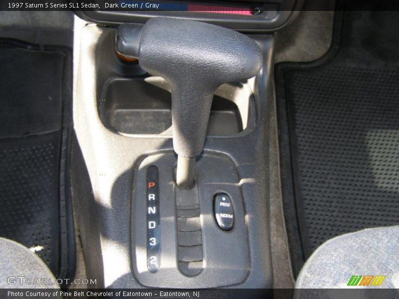 Dark Green / Gray 1997 Saturn S Series SL1 Sedan