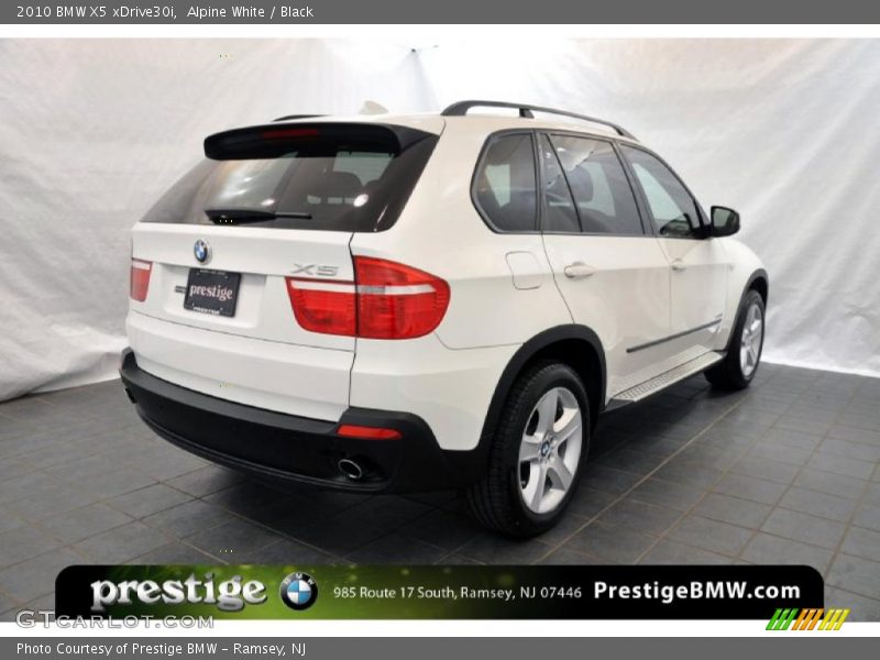 Alpine White / Black 2010 BMW X5 xDrive30i