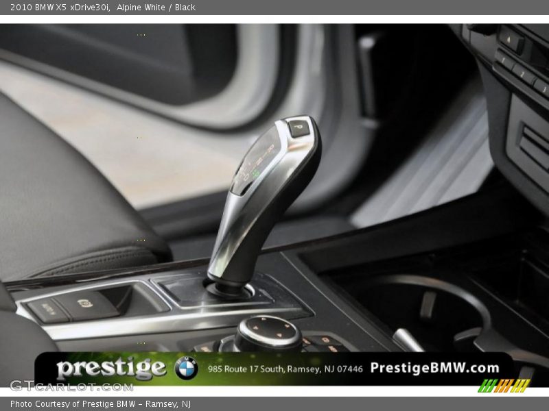 Alpine White / Black 2010 BMW X5 xDrive30i
