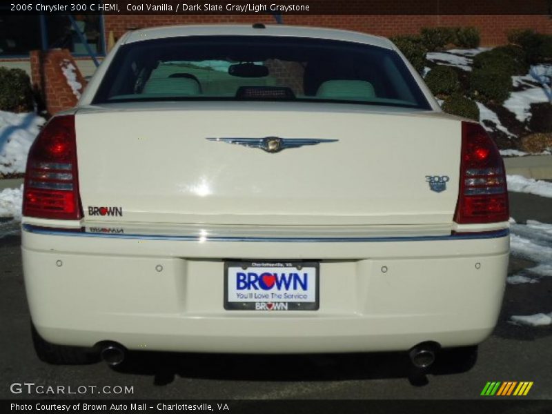 Cool Vanilla / Dark Slate Gray/Light Graystone 2006 Chrysler 300 C HEMI