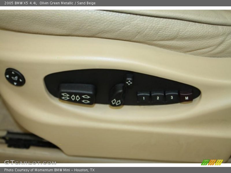 Olivin Green Metallic / Sand Beige 2005 BMW X5 4.4i