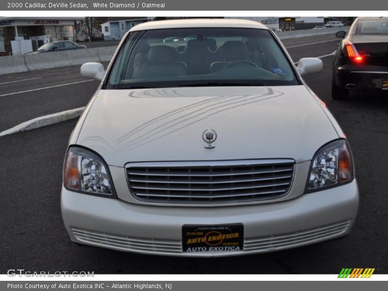 White Diamond / Oatmeal 2000 Cadillac DeVille Sedan