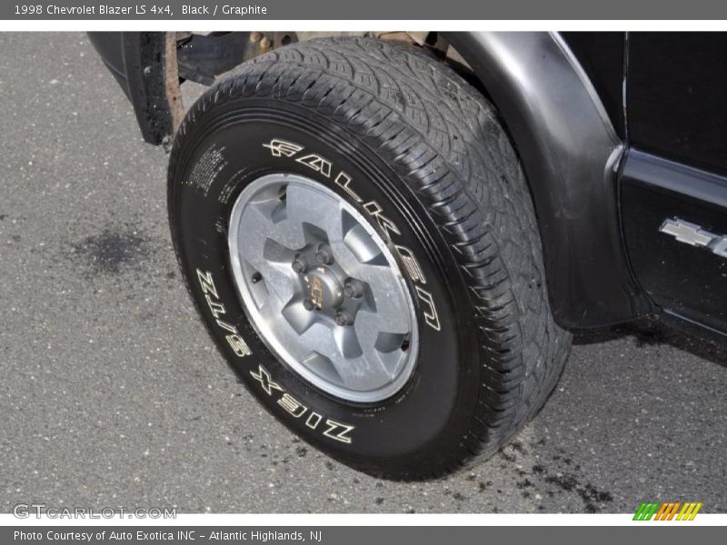 Black / Graphite 1998 Chevrolet Blazer LS 4x4