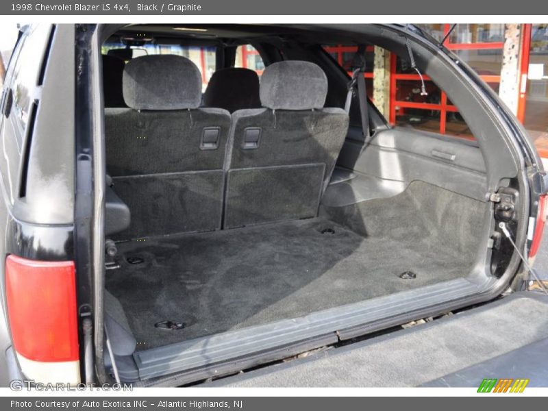  1998 Blazer LS 4x4 Trunk