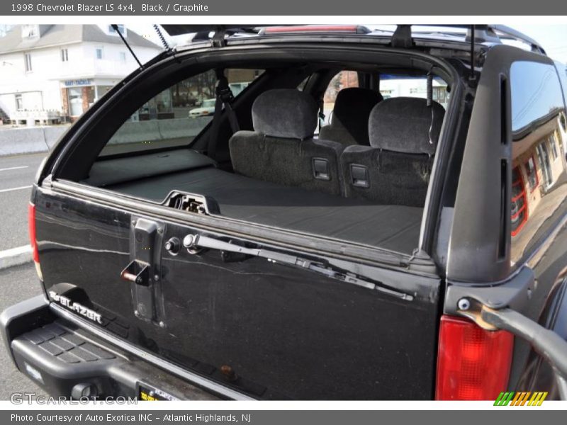 Black / Graphite 1998 Chevrolet Blazer LS 4x4