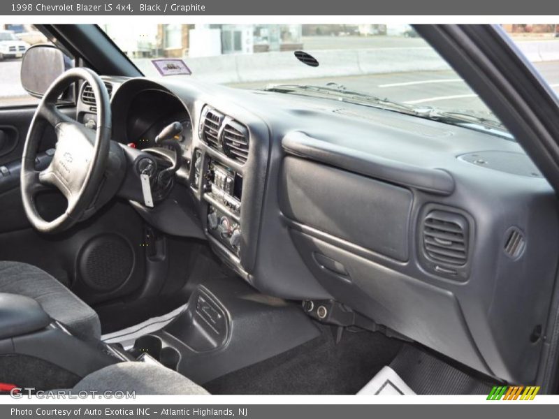 Dashboard of 1998 Blazer LS 4x4
