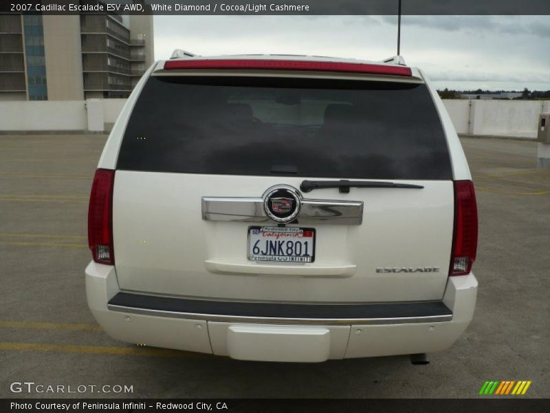 White Diamond / Cocoa/Light Cashmere 2007 Cadillac Escalade ESV AWD