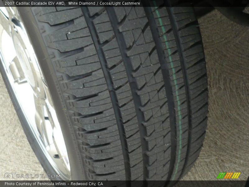 White Diamond / Cocoa/Light Cashmere 2007 Cadillac Escalade ESV AWD