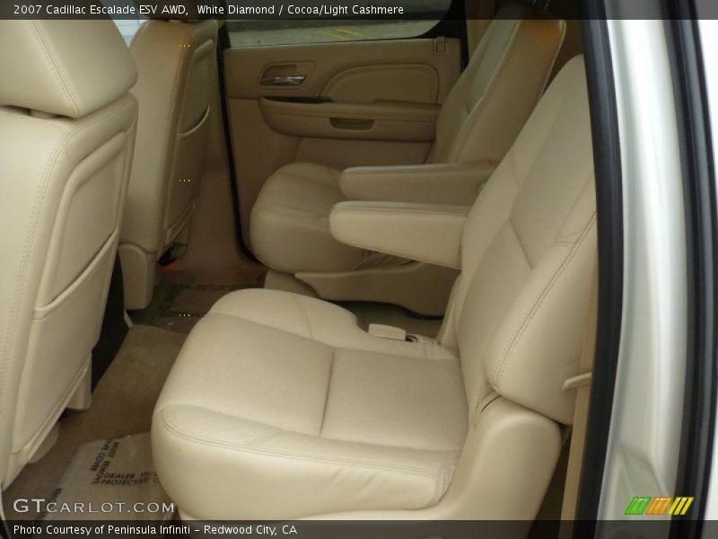 White Diamond / Cocoa/Light Cashmere 2007 Cadillac Escalade ESV AWD