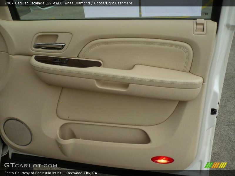 White Diamond / Cocoa/Light Cashmere 2007 Cadillac Escalade ESV AWD