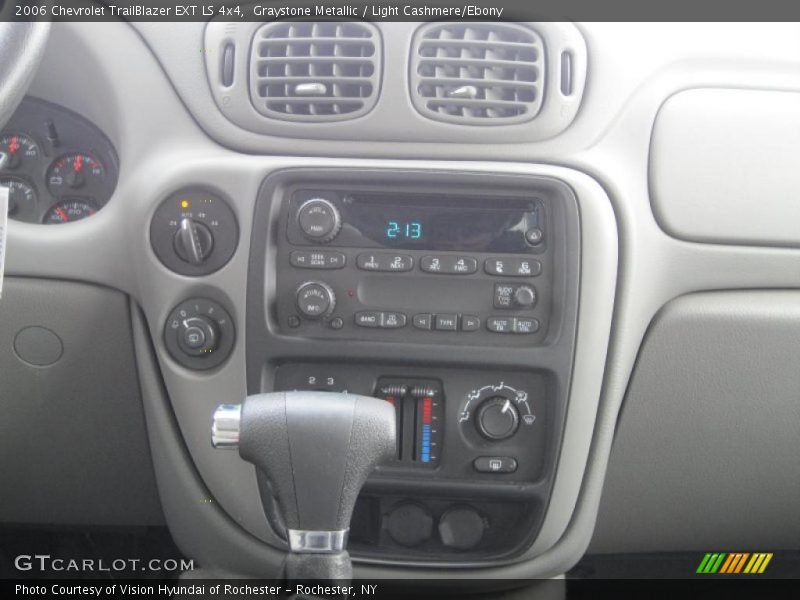 Graystone Metallic / Light Cashmere/Ebony 2006 Chevrolet TrailBlazer EXT LS 4x4