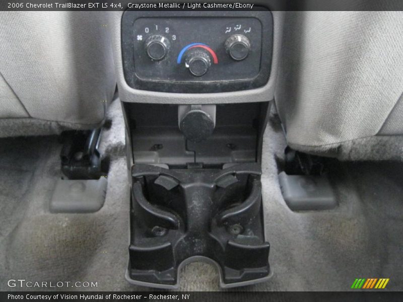 Graystone Metallic / Light Cashmere/Ebony 2006 Chevrolet TrailBlazer EXT LS 4x4