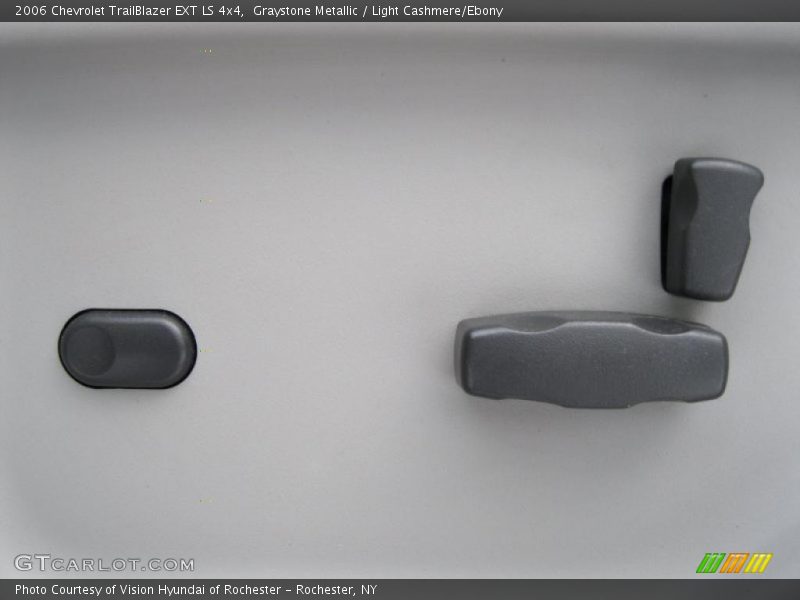 Graystone Metallic / Light Cashmere/Ebony 2006 Chevrolet TrailBlazer EXT LS 4x4