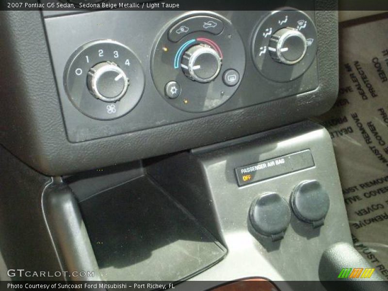Sedona Beige Metallic / Light Taupe 2007 Pontiac G6 Sedan