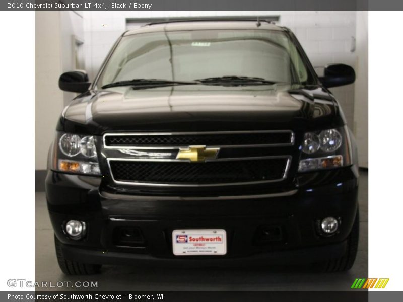 Black / Ebony 2010 Chevrolet Suburban LT 4x4