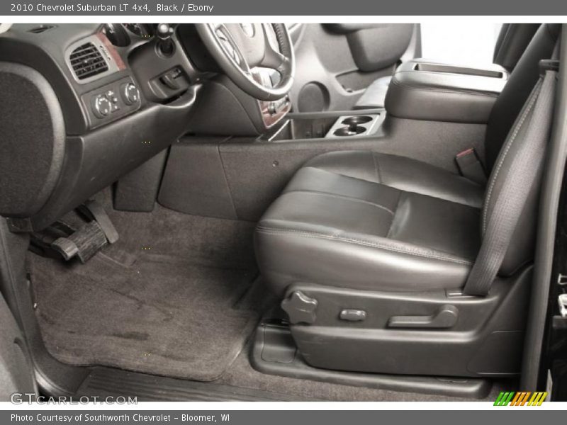 Black / Ebony 2010 Chevrolet Suburban LT 4x4
