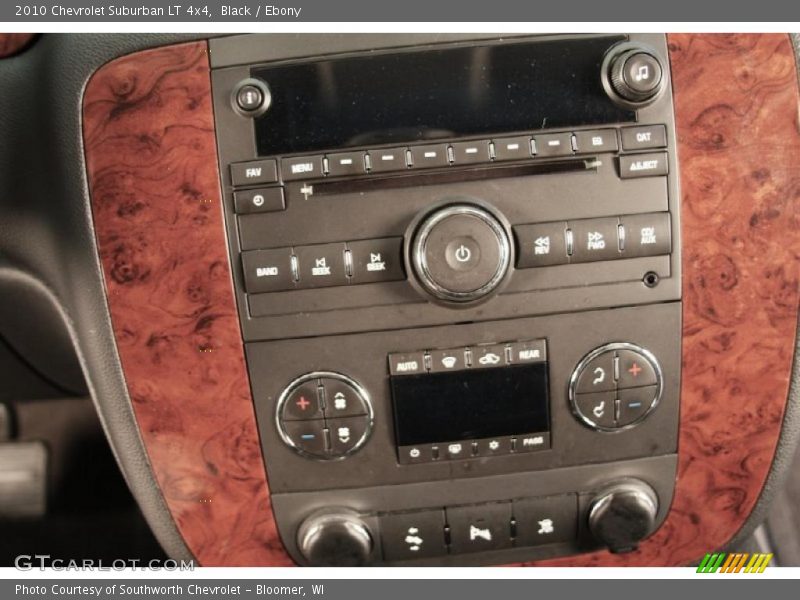 Black / Ebony 2010 Chevrolet Suburban LT 4x4