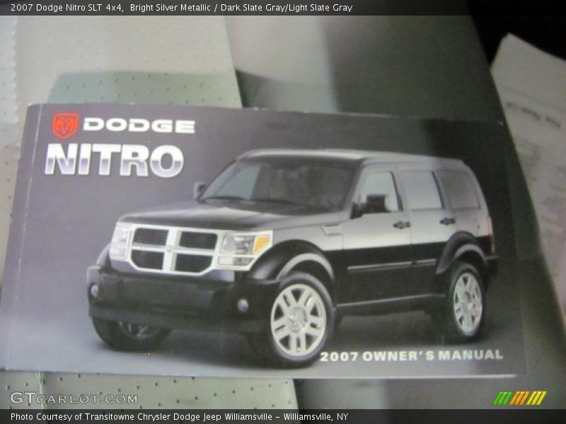 Bright Silver Metallic / Dark Slate Gray/Light Slate Gray 2007 Dodge Nitro SLT 4x4