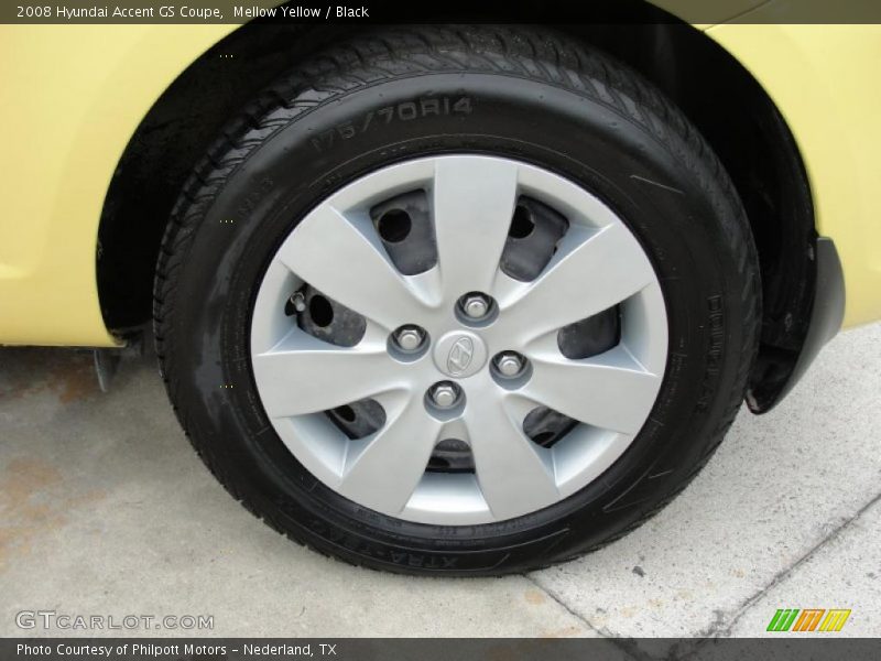 Mellow Yellow / Black 2008 Hyundai Accent GS Coupe