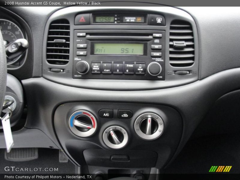 Mellow Yellow / Black 2008 Hyundai Accent GS Coupe