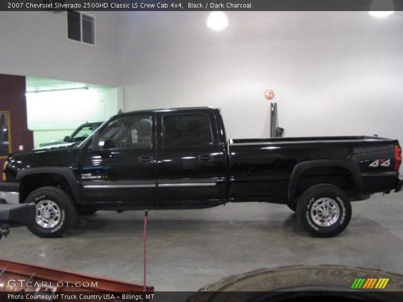 Black / Dark Charcoal 2007 Chevrolet Silverado 2500HD Classic LS Crew Cab 4x4