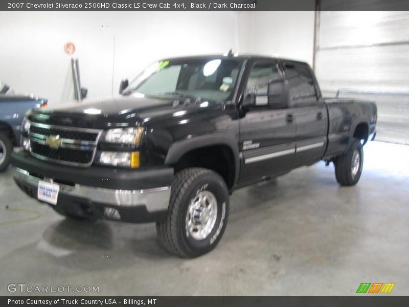 Black / Dark Charcoal 2007 Chevrolet Silverado 2500HD Classic LS Crew Cab 4x4