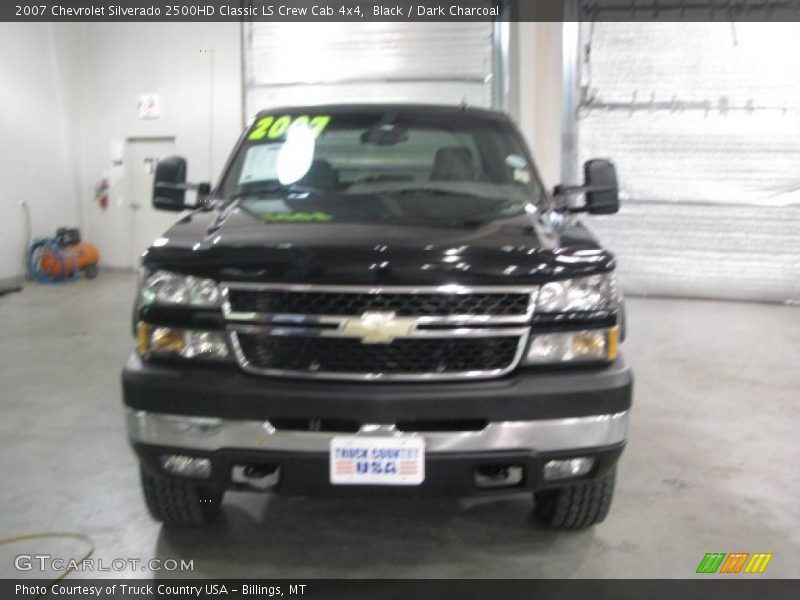 Black / Dark Charcoal 2007 Chevrolet Silverado 2500HD Classic LS Crew Cab 4x4