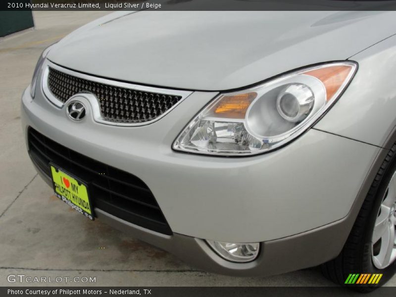 Liquid Silver / Beige 2010 Hyundai Veracruz Limited