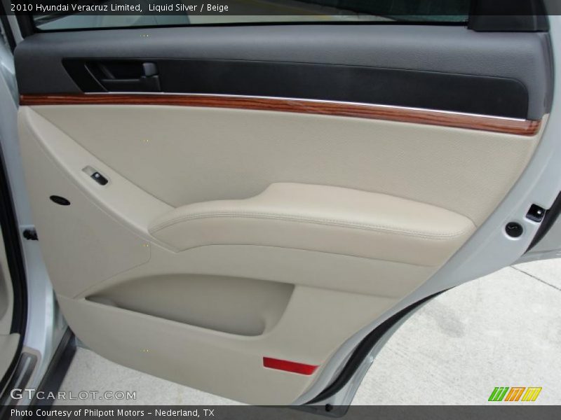 Door Panel of 2010 Veracruz Limited