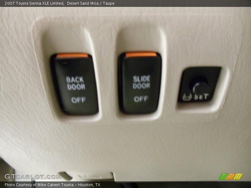 Desert Sand Mica / Taupe 2007 Toyota Sienna XLE Limited