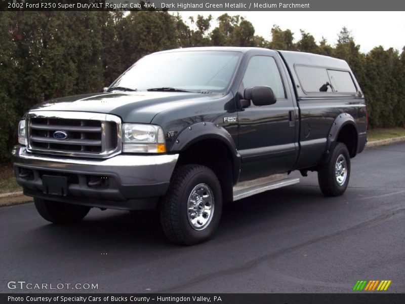 Dark Highland Green Metallic / Medium Parchment 2002 Ford F250 Super Duty XLT Regular Cab 4x4