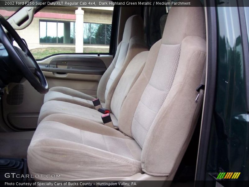 Dark Highland Green Metallic / Medium Parchment 2002 Ford F250 Super Duty XLT Regular Cab 4x4