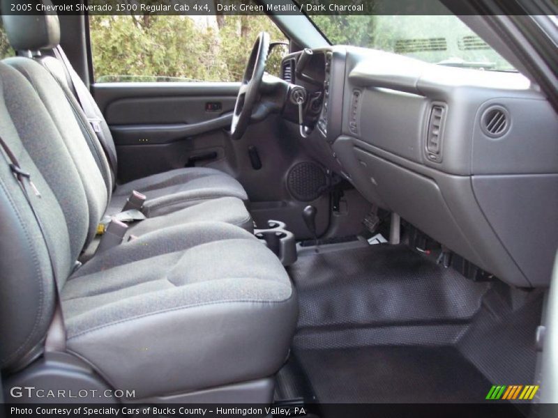 Dark Green Metallic / Dark Charcoal 2005 Chevrolet Silverado 1500 Regular Cab 4x4