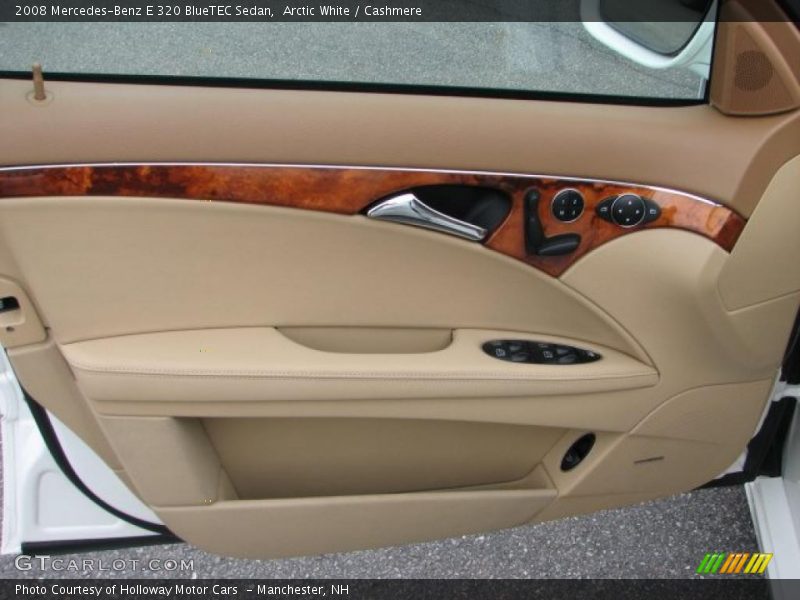 Arctic White / Cashmere 2008 Mercedes-Benz E 320 BlueTEC Sedan