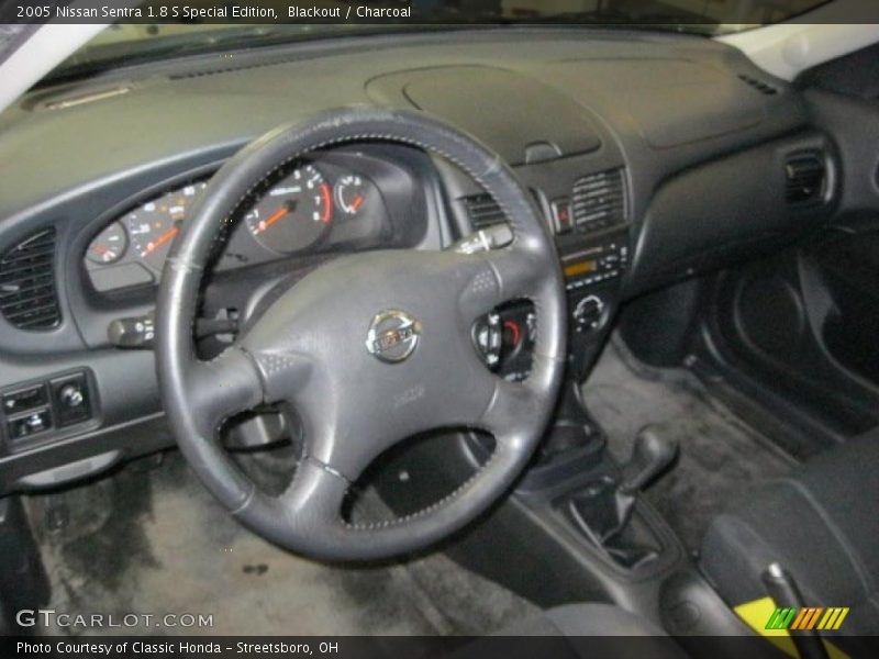 Blackout / Charcoal 2005 Nissan Sentra 1.8 S Special Edition