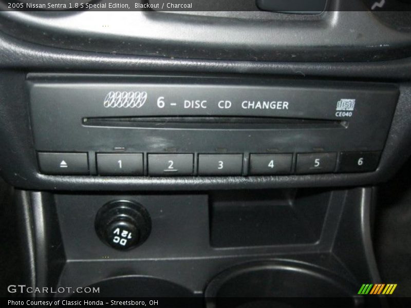 Blackout / Charcoal 2005 Nissan Sentra 1.8 S Special Edition