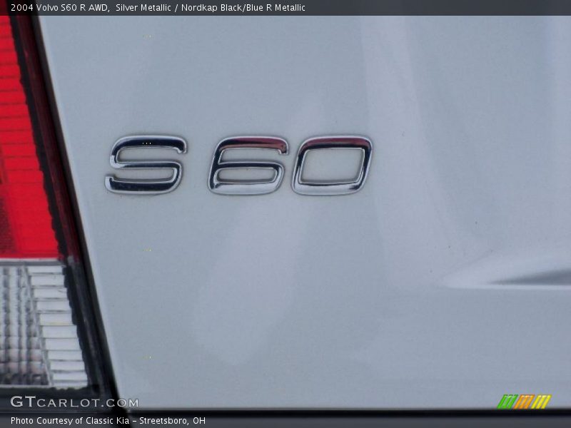  2004 S60 R AWD Logo