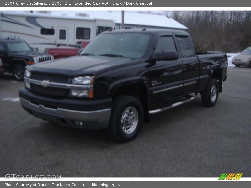 Black / Dark Charcoal 2004 Chevrolet Silverado 2500HD LT Extended Cab 4x4