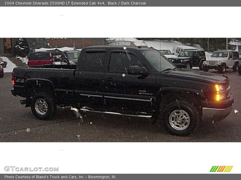 Black / Dark Charcoal 2004 Chevrolet Silverado 2500HD LT Extended Cab 4x4