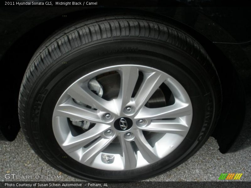 Midnight Black / Camel 2011 Hyundai Sonata GLS