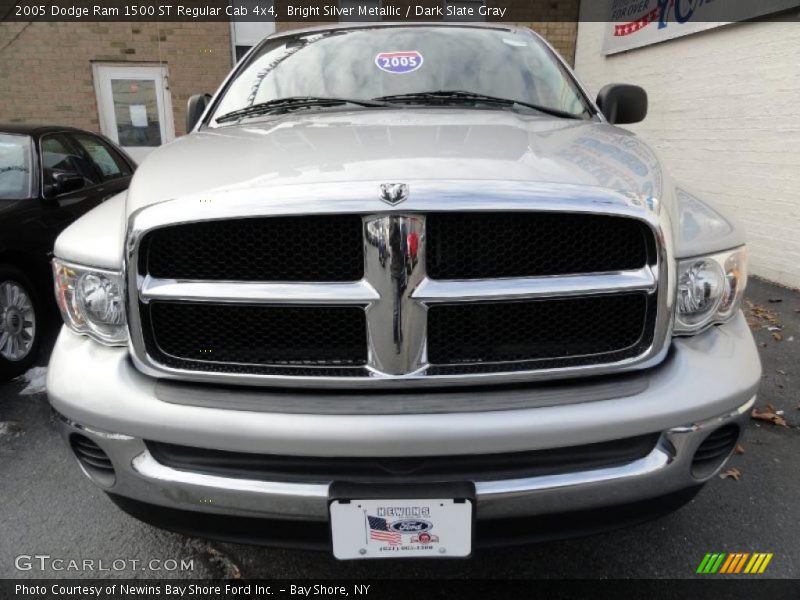 Bright Silver Metallic / Dark Slate Gray 2005 Dodge Ram 1500 ST Regular Cab 4x4