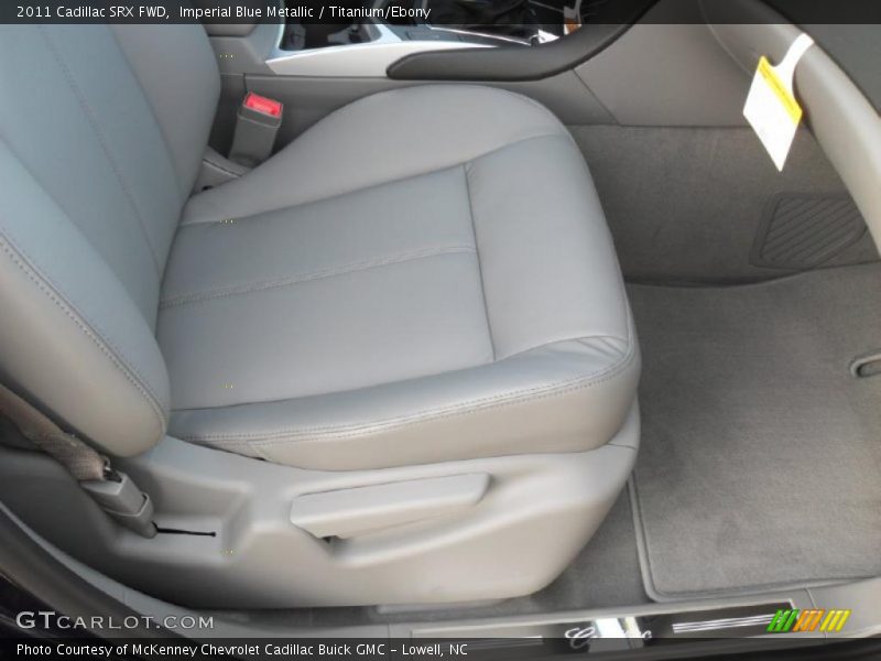 Imperial Blue Metallic / Titanium/Ebony 2011 Cadillac SRX FWD