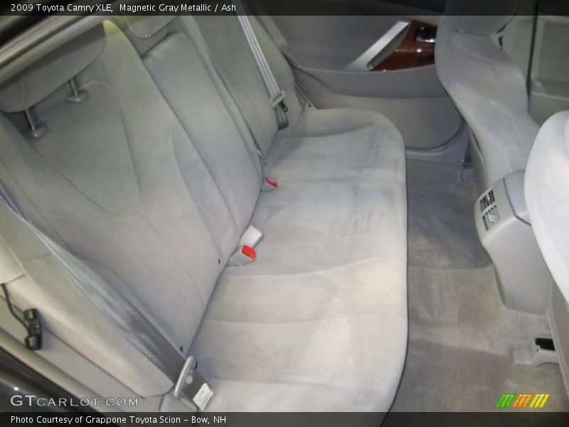 Magnetic Gray Metallic / Ash 2009 Toyota Camry XLE