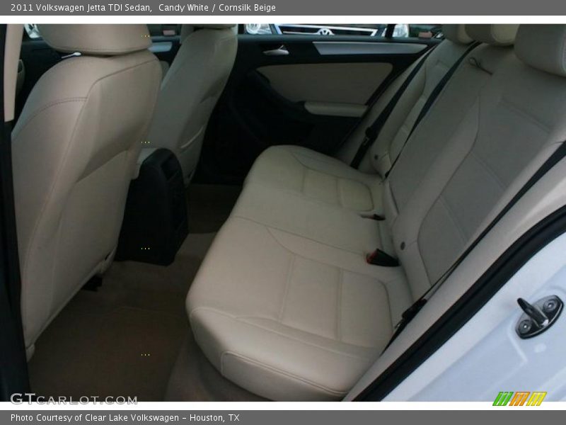 Candy White / Cornsilk Beige 2011 Volkswagen Jetta TDI Sedan