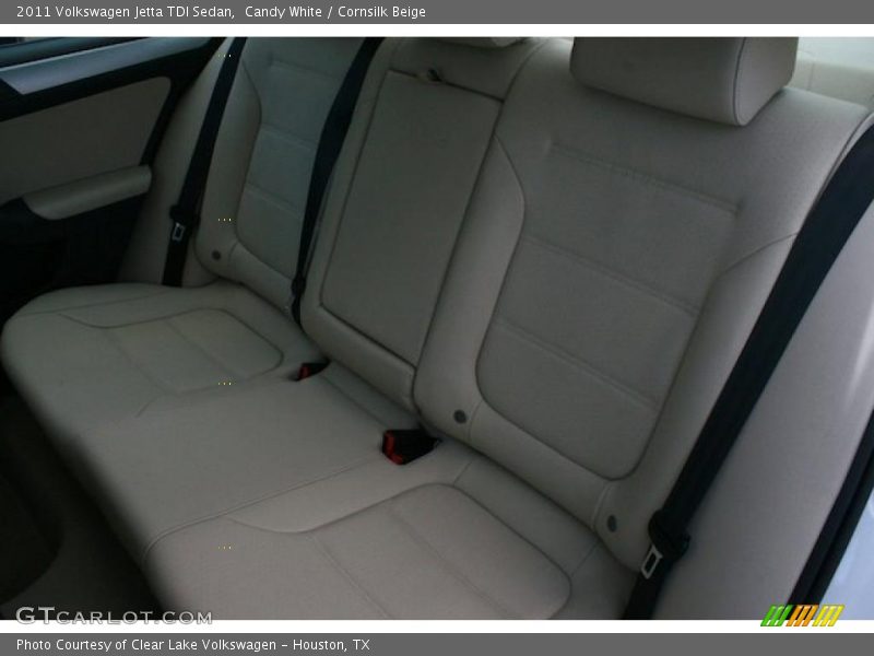 Candy White / Cornsilk Beige 2011 Volkswagen Jetta TDI Sedan