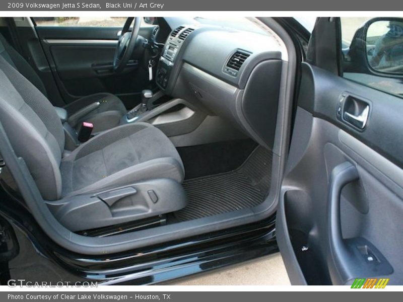 Black Uni / Art Grey 2009 Volkswagen Jetta S Sedan